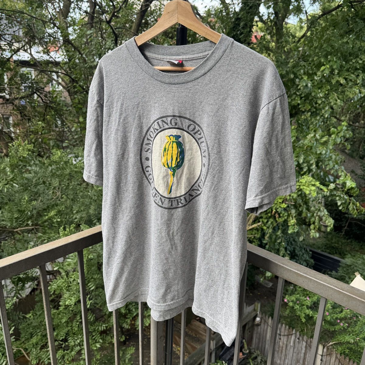 Vintage Vintage Smoking Opium Tee Size US L / EU 52-54 / 3 - 6 Thumbnail