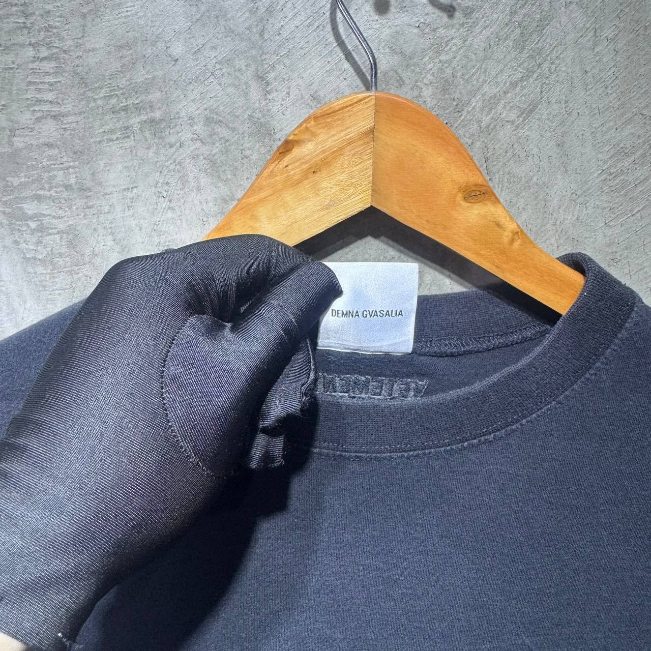 Vetements Vetements Aquarius Tee Size US L / EU 52-54 / 3 - 7 Thumbnail