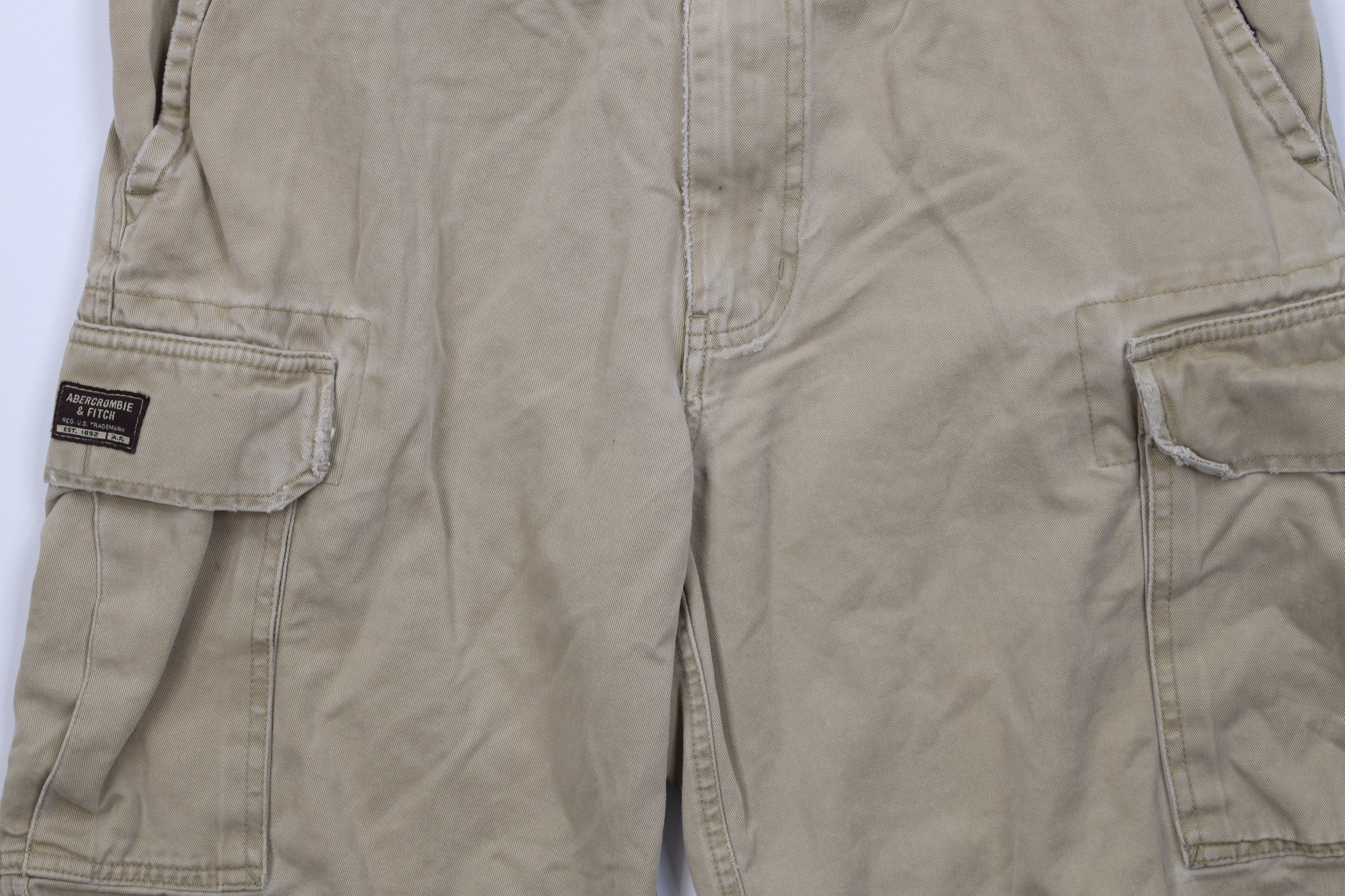 Abercrombie & Fitch Vintage Abercrombie & Fitch Heavyweight Cargo Shorts Brown Size US 32 / EU 48 - 3 Thumbnail