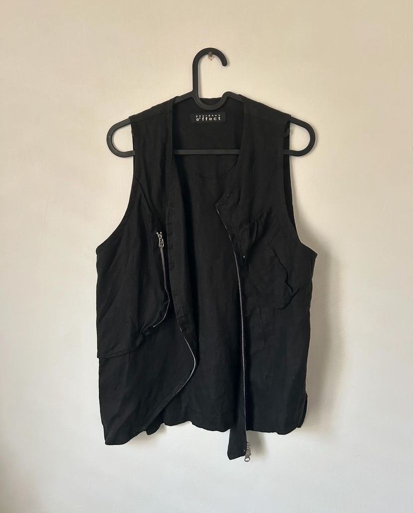 If Six Was Nine × Japanese Brand × Le Grande Bleu (L.G.B.) Pour deux e*ffect asymmetric linen cargo vest Size US S / EU 44-46 / 1 - 2 Thumbnail