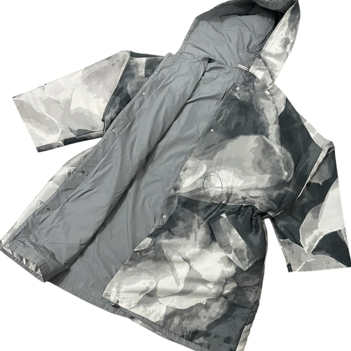 Max Mara Vintage Max Mara Reversible Art Absract Jacket Size XL / US 12-14 / IT 48-50 - 2 Thumbnail
