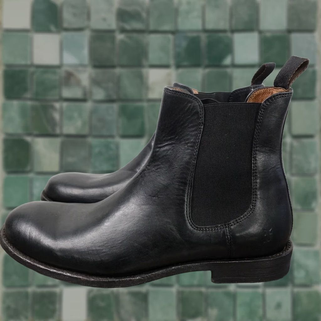 Frye Tyler Chelsea Boot Mens Size 9 D Black Leather Pull On  display picture 2