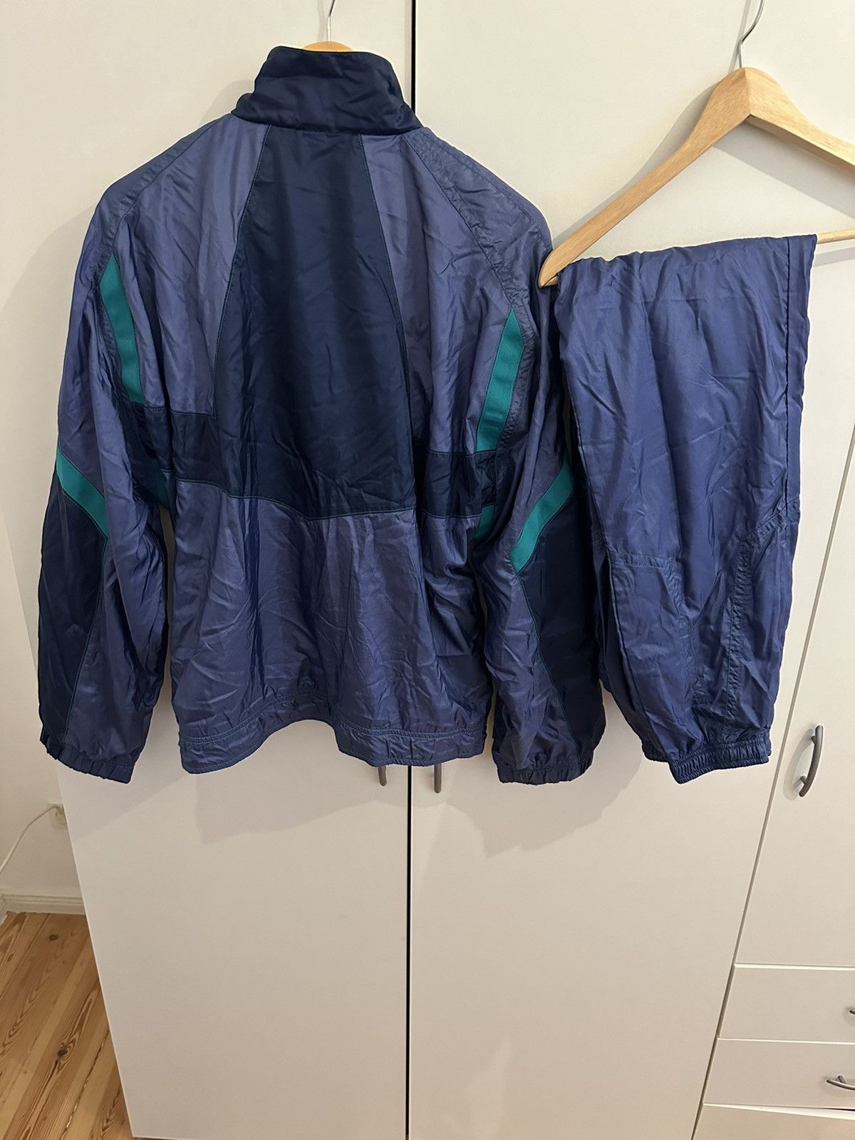 Nike Air Tracksuit Size M Vintage Retro Nike Suit
