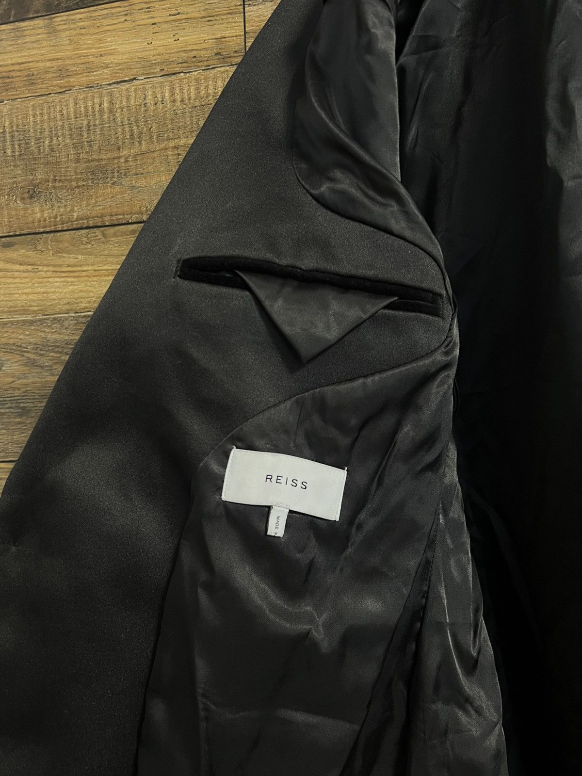 Reiss Men's Velvet Jacket Reiss Size 46R - 8 Thumbnail