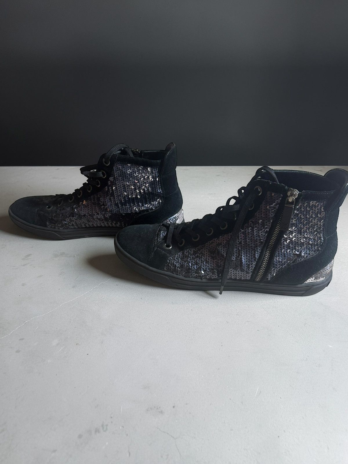 Louis Vuitton Louis Vuitton Sequin High-Top Sneakers Black Suede LV Rare Size US 9.5 / EU 42-43 - 5 Thumbnail