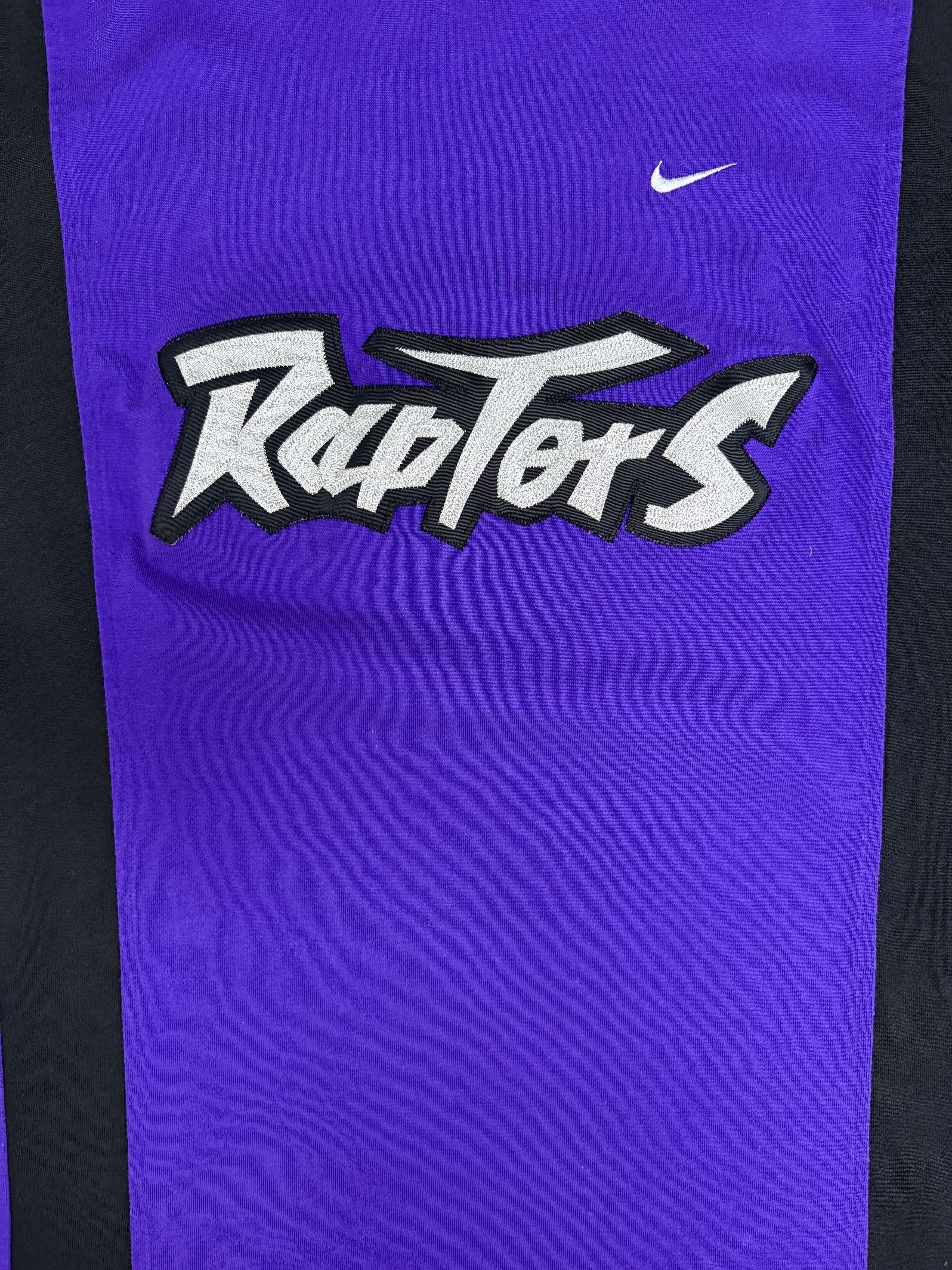 Nike Toronto Raptors Nike Vintage Warm Up T-Shirt Size US XXL / EU 58 / 5 - 2 Thumbnail