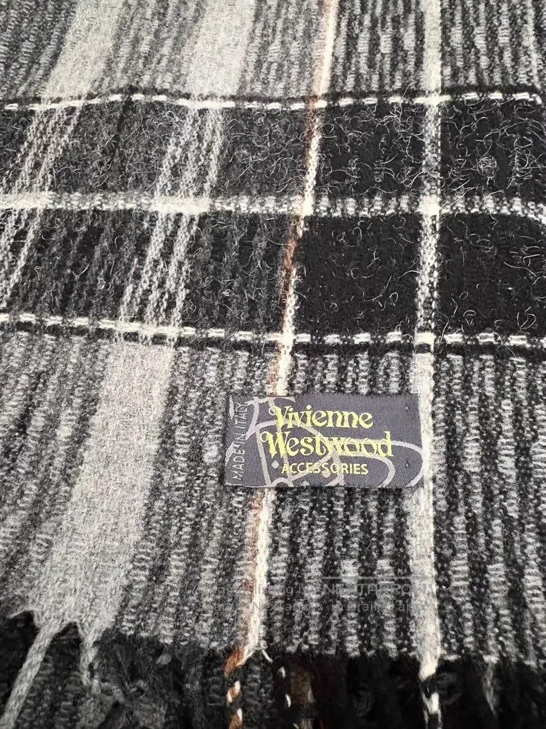 Vivienne Westwood Vivienne Westwood Letter embroidery gray and black silver Size ONE SIZE - 6 Thumbnail