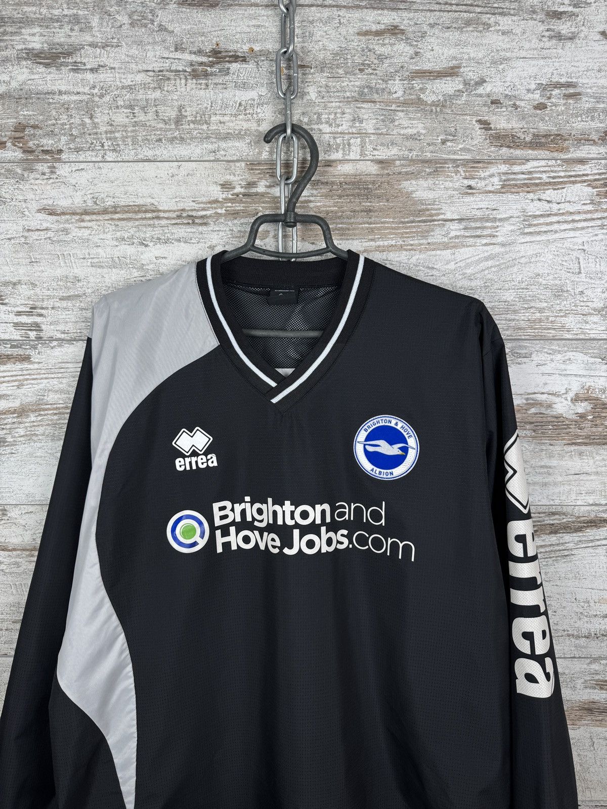 Errea Errea BRIGHTON AND HOVE ALBION FOOTBALL TRAINING jacket tee Size US XL / EU 56 / 4 - 2 Thumbnail