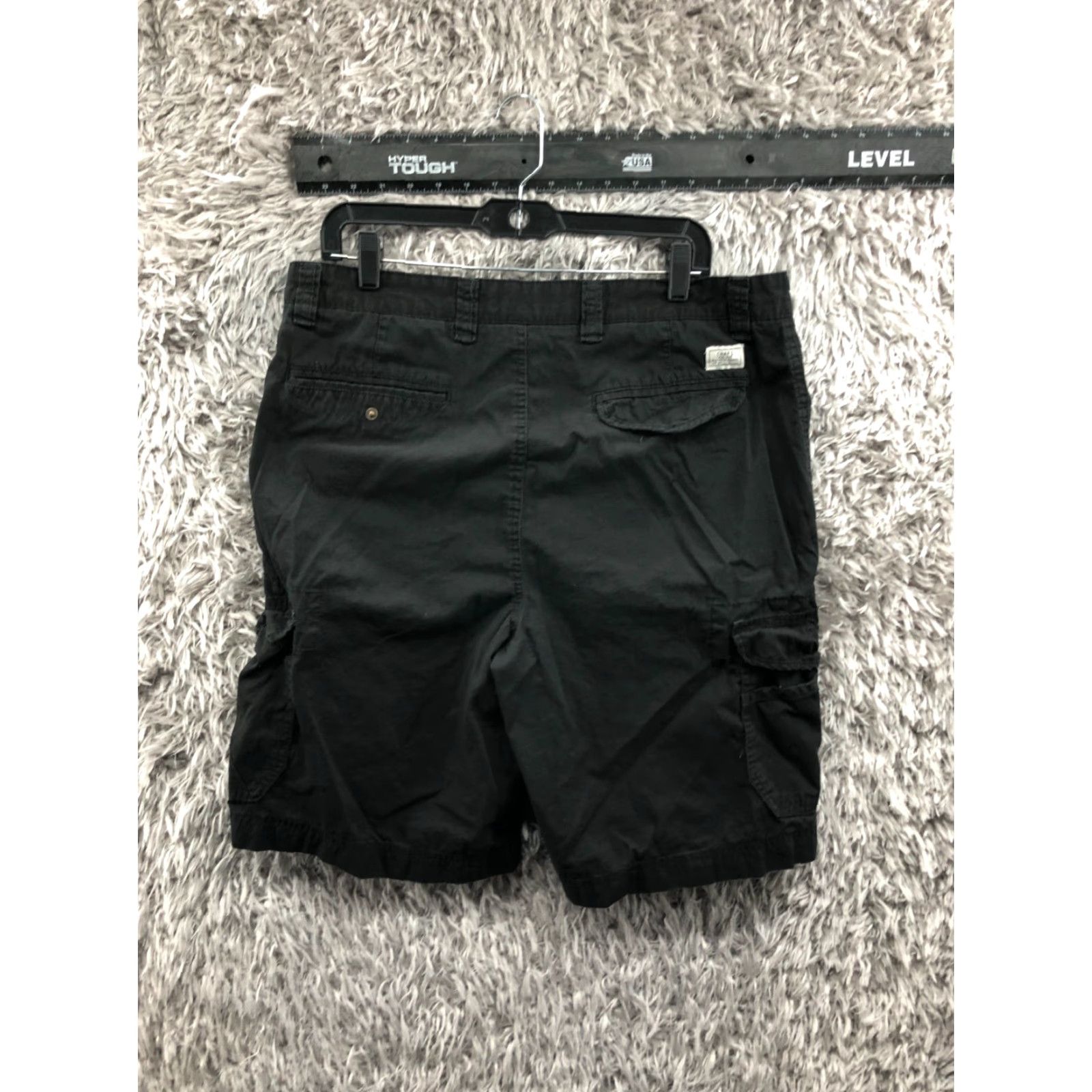 Chaps Chaps Cargo Shorts Mens 36 Mid Cargo Shorts Black Dark Wash 5-Pocket Regular Cotton Blend Belt Loops Logo Front Flat Front Zip Vintage No N/A? Size US 36 / EU 52 - 6 Thumbnail