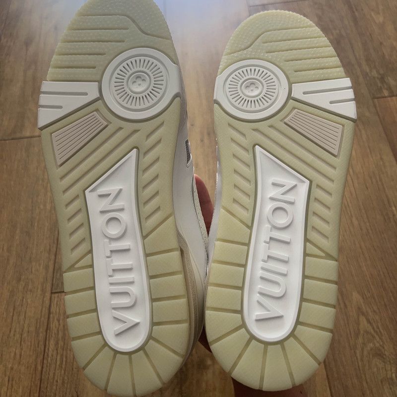 Louis Vuitton Louis Vuitton White Cement Low-Top Fashion Sneakers -2508 Size US 8.5 / EU 41-42 - 4 Thumbnail