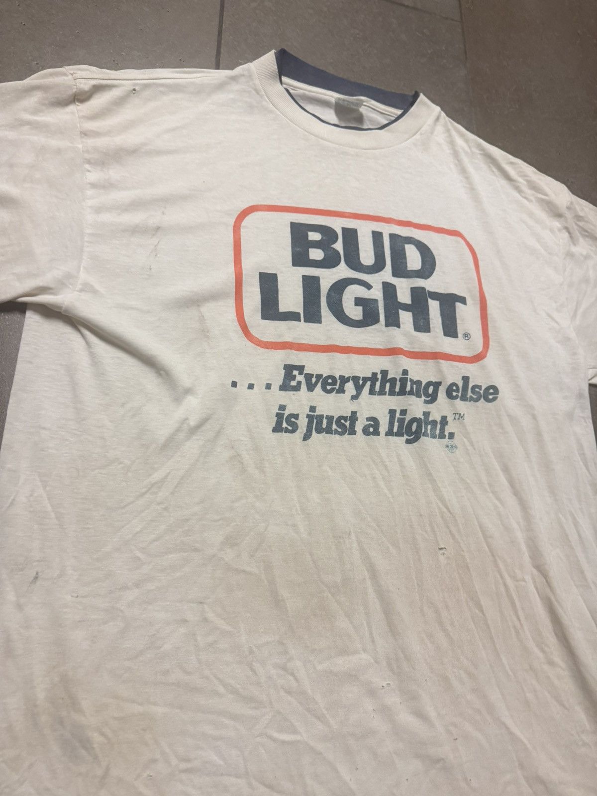 Vintage Vintage 90s Bud Light Graphic Single Stitch Tee Size US L / EU 52-54 / 3 - 2 Thumbnail