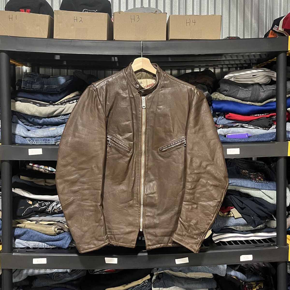 Vintage VINTAGE 1960s CYCLE RIDE MOTORCYCLE BROWN LEATHER JACKET Size US S / EU 44-46 / 1 - 1 Thumbnail