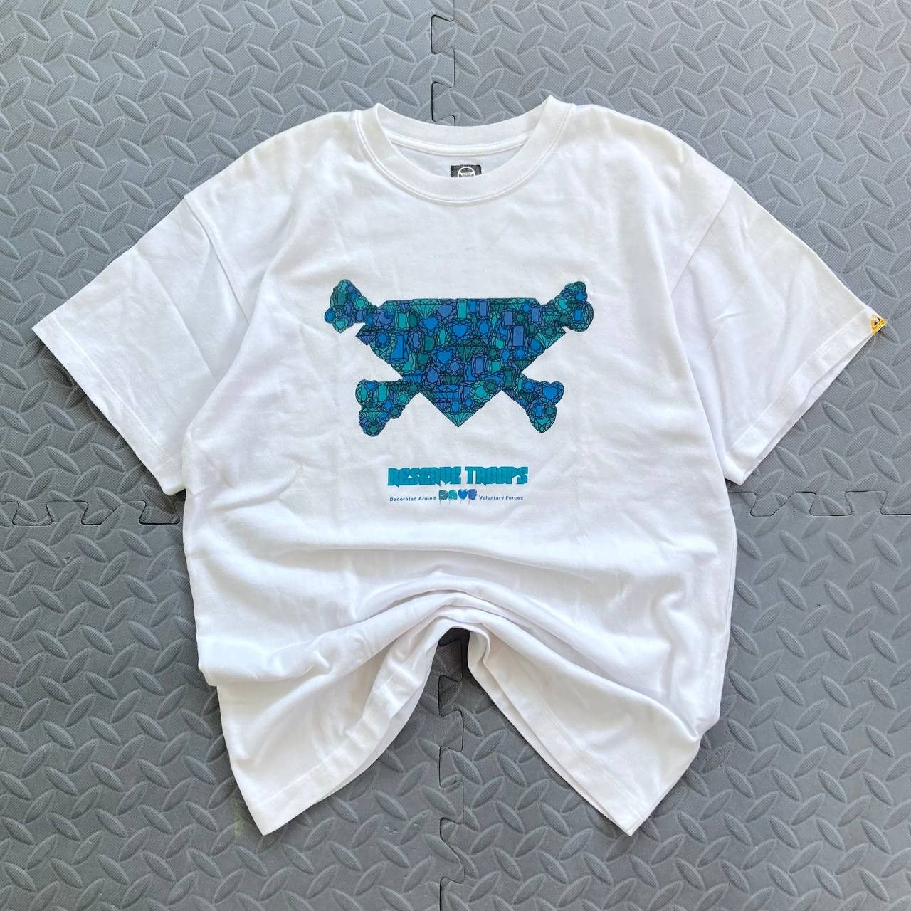 Undercover A/W01 “D.A.F.V.” Reserve Troops Tee Size US M / EU 48-50 / 2 - 1 Thumbnail