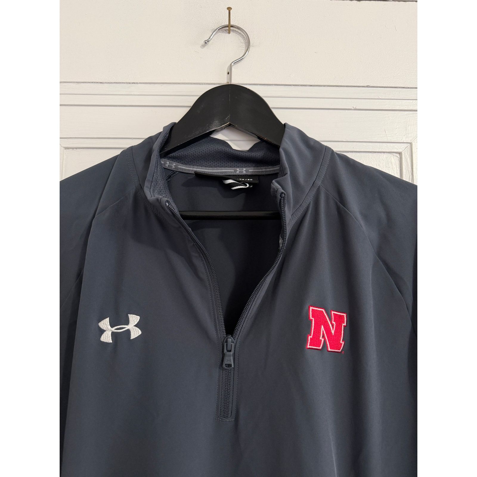 Under Armour Nebraska Cornhuskers Short Sleeve Windbreaker Size XL Size US XL / EU 56 / 4 - 2 Thumbnail