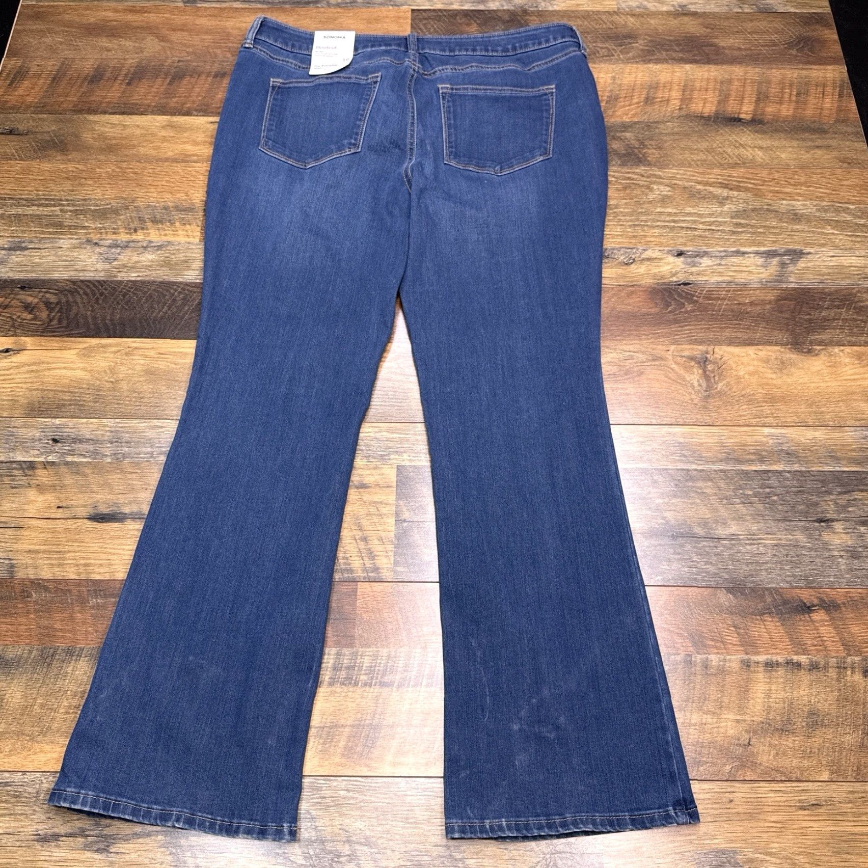 Vintage Sonoma Jeans Womens 16 Bootcut Mid Rise Stretch Denim 5-Pocket Blue Medium Inseam 30” Size 38" / US 16 / IT 52 - 3 Thumbnail