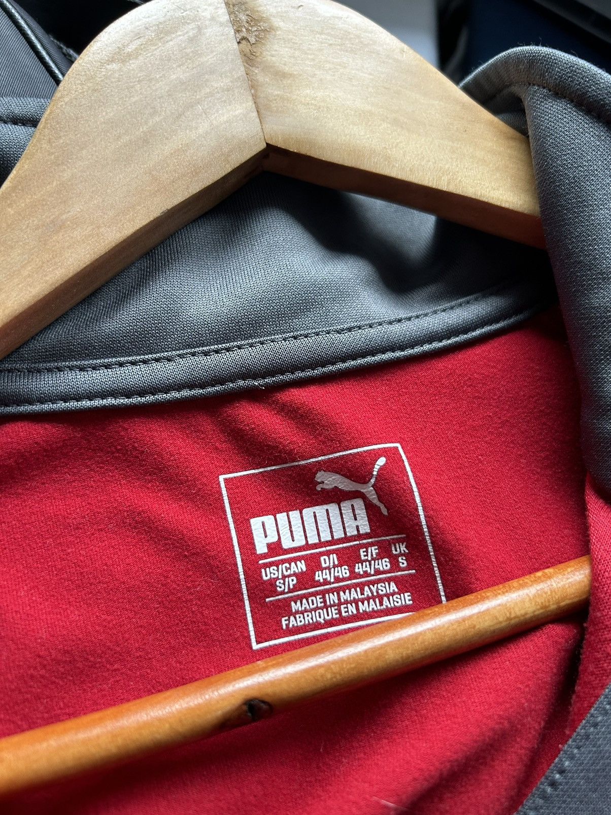 Puma Arsenal 2017/18 Puma training football sweatshirt Size US S / EU 44-46 / 1 - 7 Thumbnail