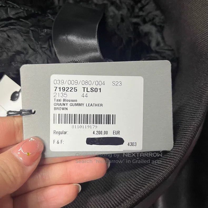 Balenciaga Balenciaga Solid color logo chest printed hooded jacket Size US L / EU 52-54 / 3 - 7 Thumbnail