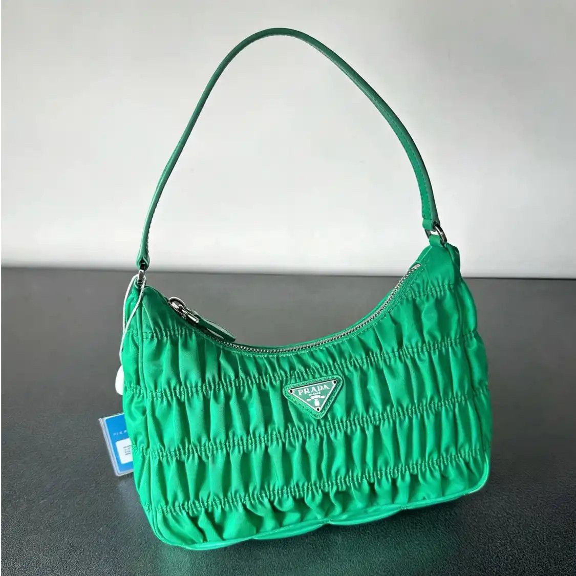 Prada PRADA Re-Edition 2005 mini green nylon logo quilted shoulder bag hardware Size ONE SIZE - 1 Thumbnail
