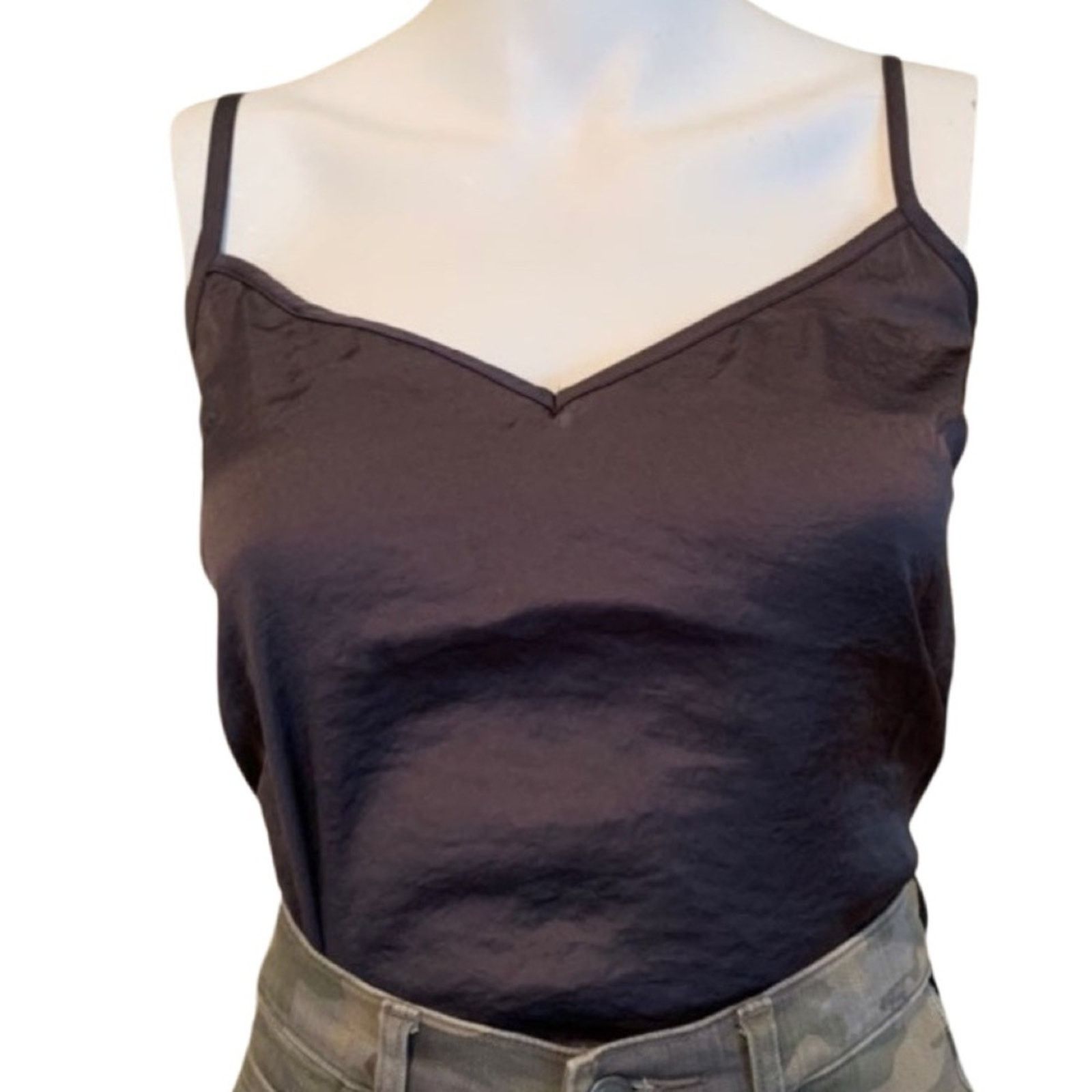Lucky Brand Lucky Brand Grey Adjustable Strap V Neck Tank Top Size XS Size XS / US 0-2 / IT 36-38 - 2 Thumbnail