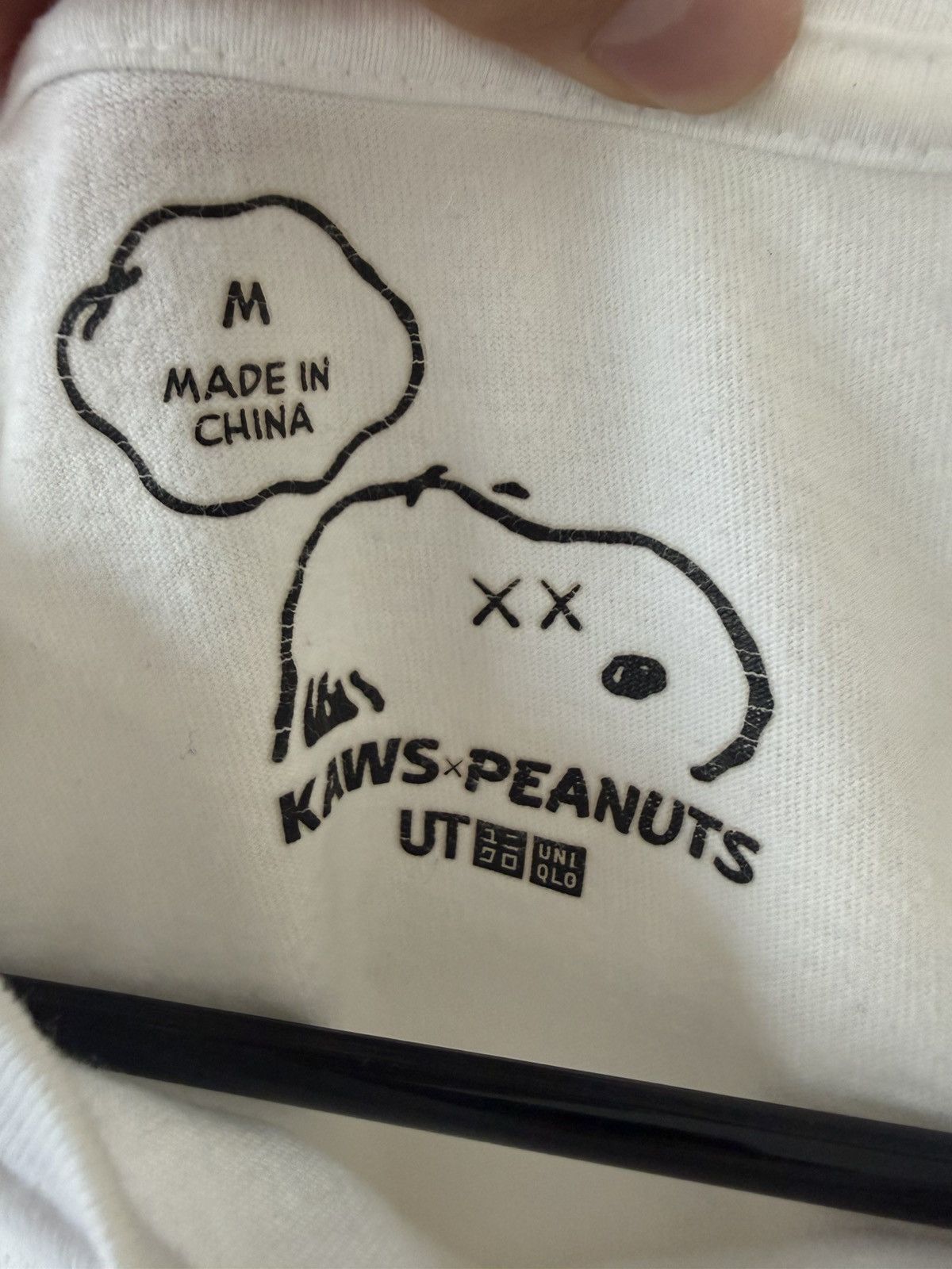 Kaws × Peanuts × Uniqlo Joe Kaws Yawn Outline Tee Size US M / EU 48-50 / 2 - 4 Thumbnail