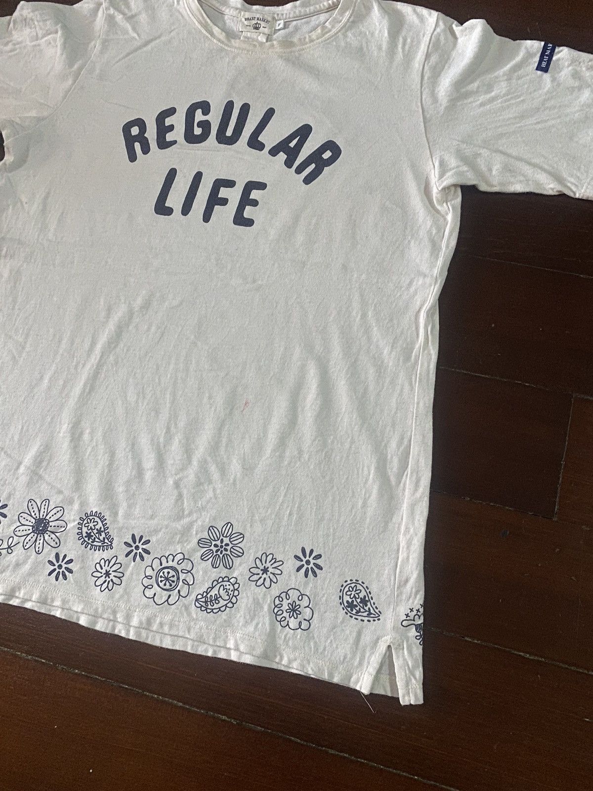 Blue Blue Japan × HOLLYWOOD RANCH MARKET × Vintage Rare HEART MARKET regular life spell out Japan Shirt Size US L / EU 52-54 / 3 - 4 Thumbnail