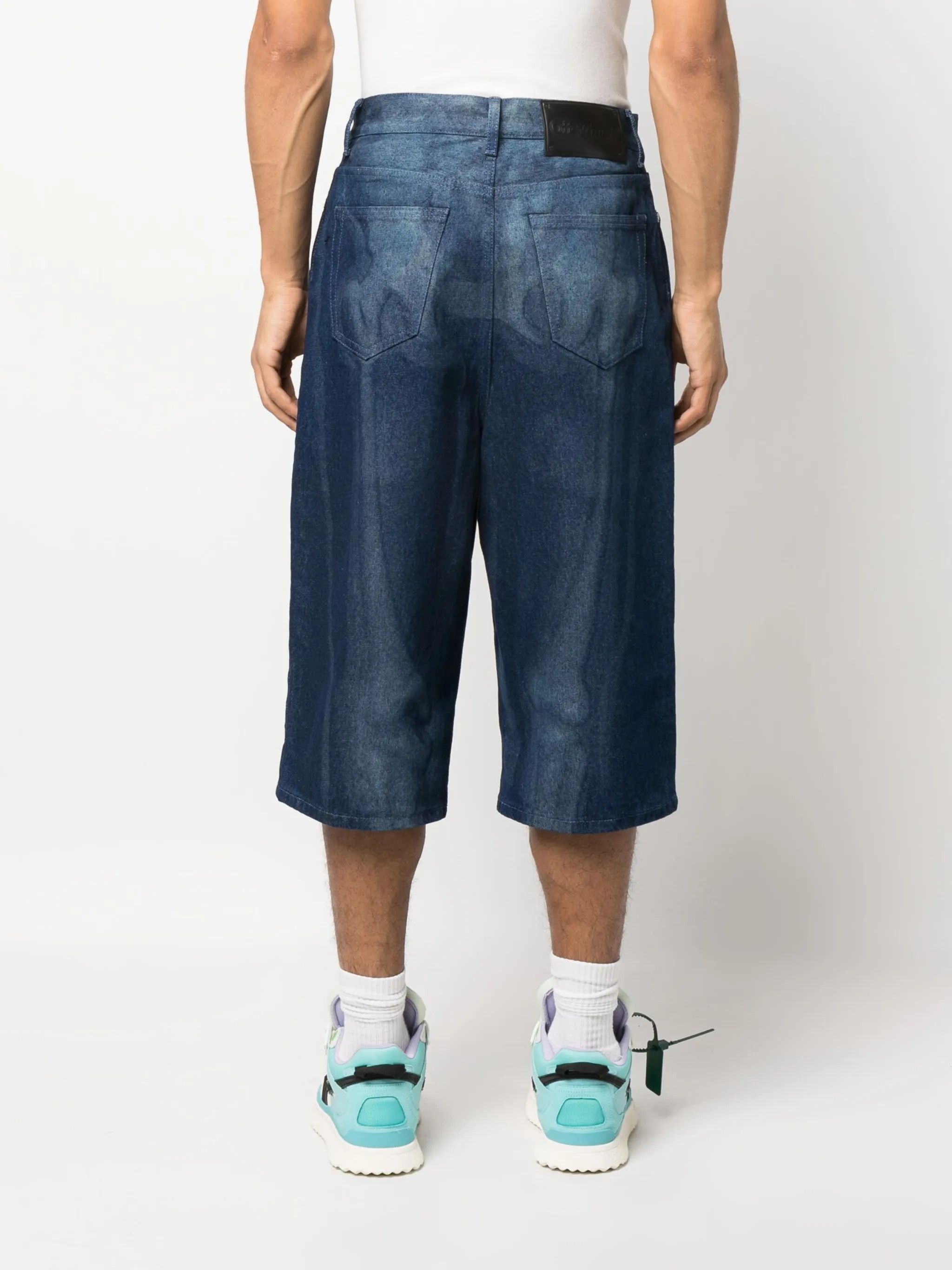 Off-White o1y0225 Denim Short in Blue Size US 32 / EU 48 - 4 Thumbnail