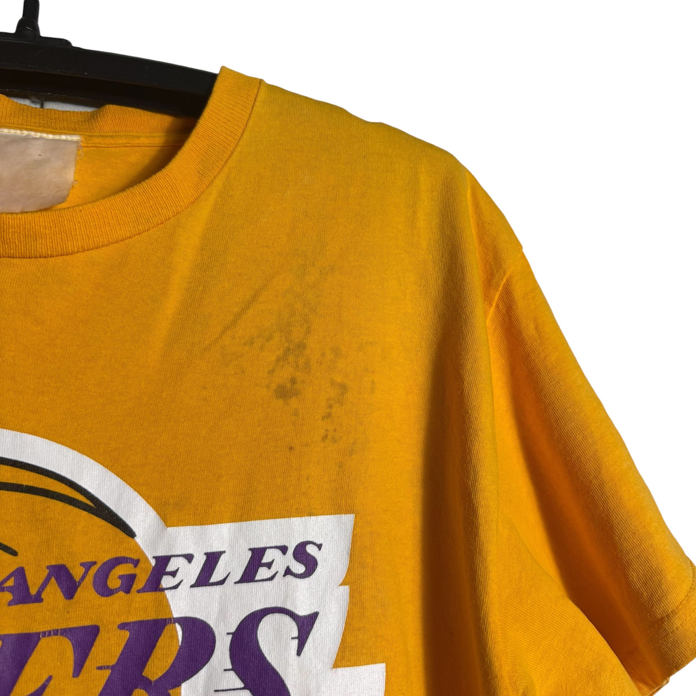 NBA 🔥RARE🔥Vintage Kobe Bryant #24 LA Lakers NBA T-shirt Size US M / EU 48-50 / 2 - 6 Thumbnail