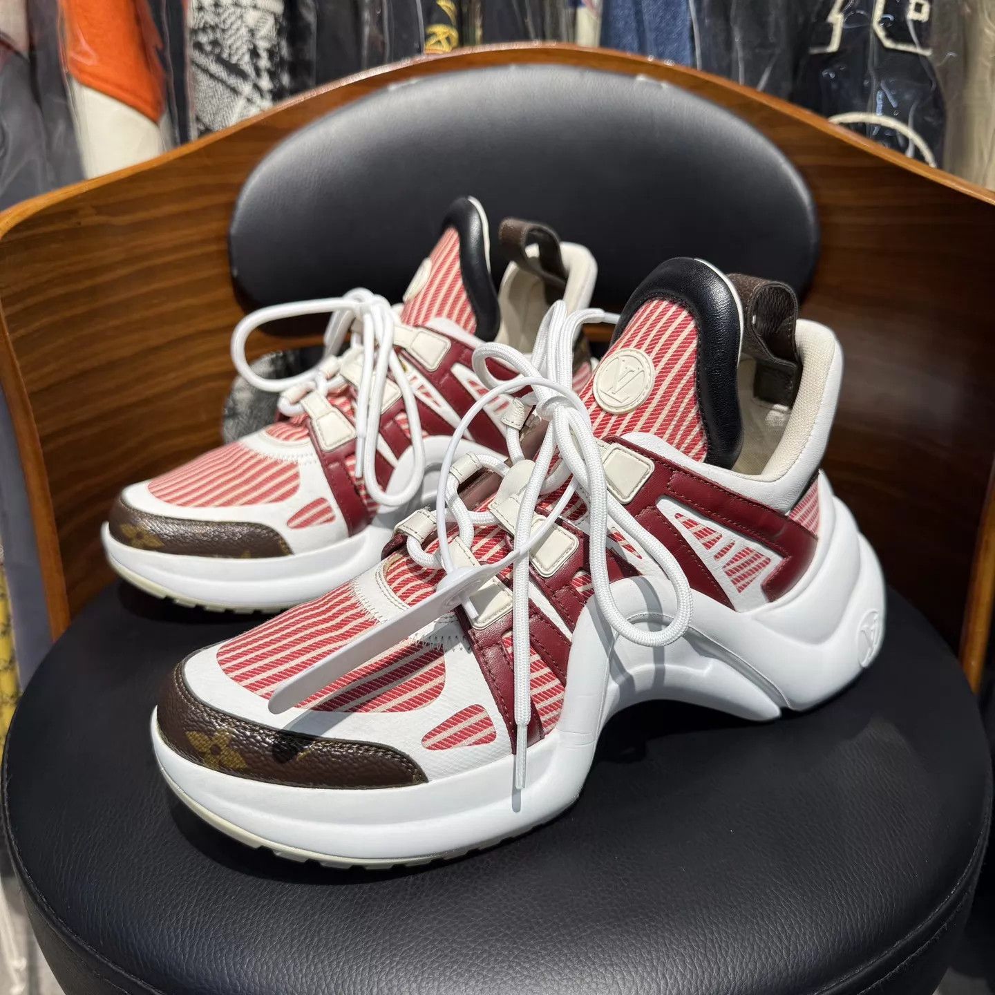 Louis Vuitton LV Archlight white/red monogram leather arch kicks Size US 6 / IT 36 - 1 Thumbnail