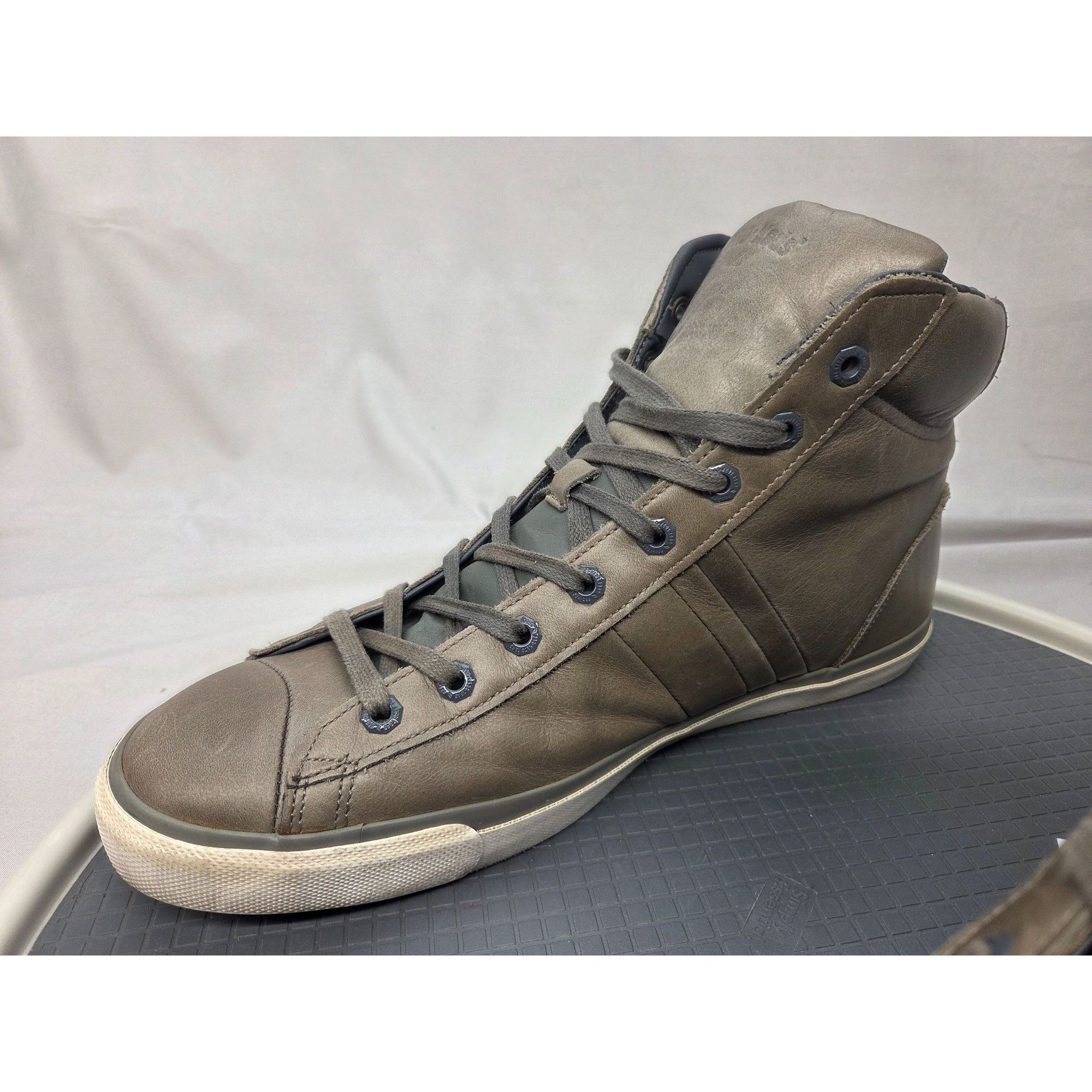Pro-Keds Pro-Keds Royal Plus Hi Men’s Shoes Size 14 Gray Athletic Sne Size US 14 / EU 47 - 5 Thumbnail