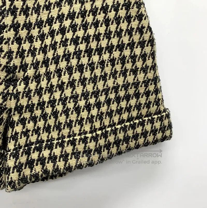 Dior Dior Brown Women's Houndstooth Shorts . Size 23" - 4 Thumbnail