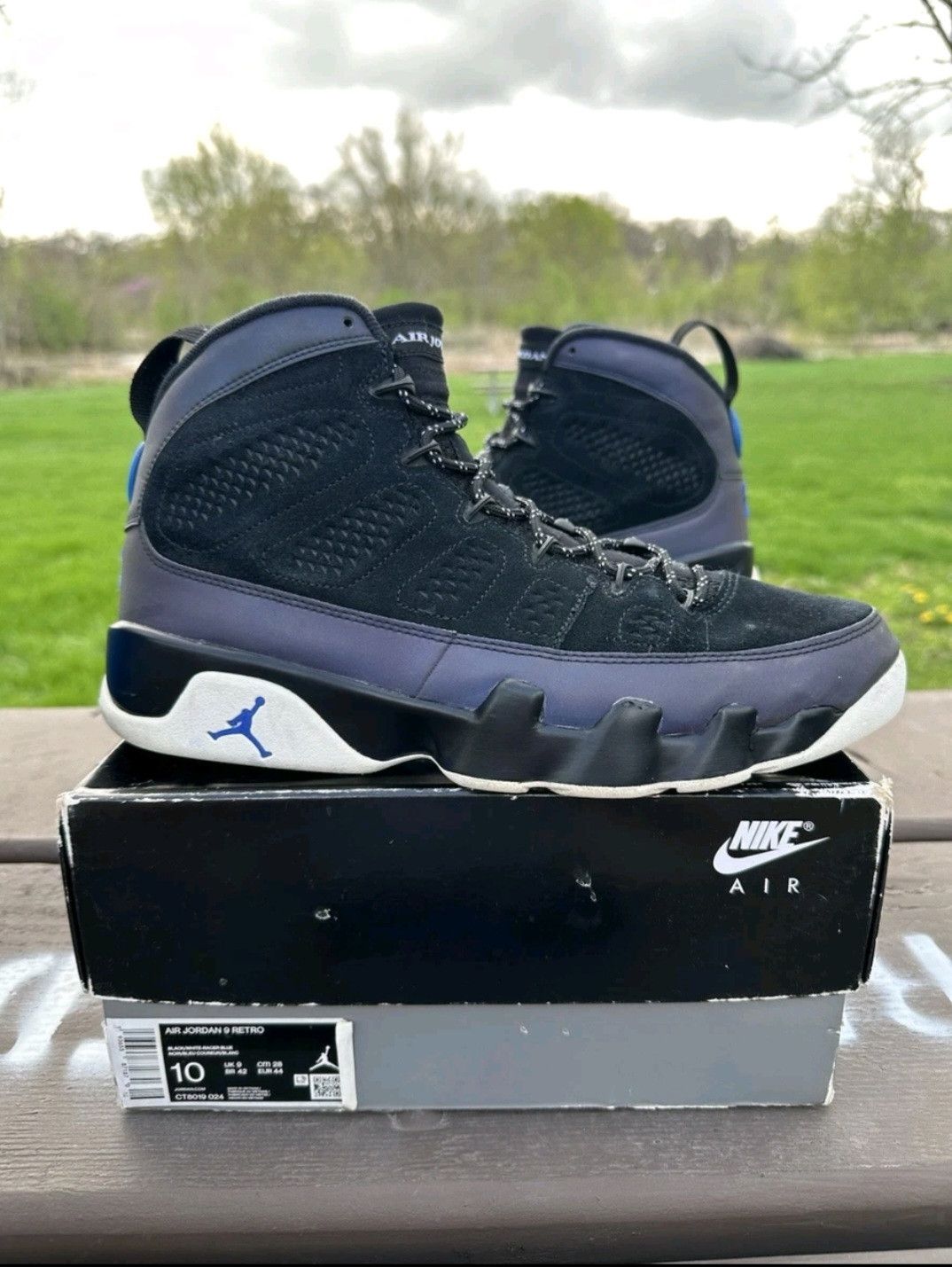 Jordan Brand Nike Air Jordan Retro 9 Racer Blue CT8019024 Size 10 Men Size US 10 / EU 43 - 1 Thumbnail
