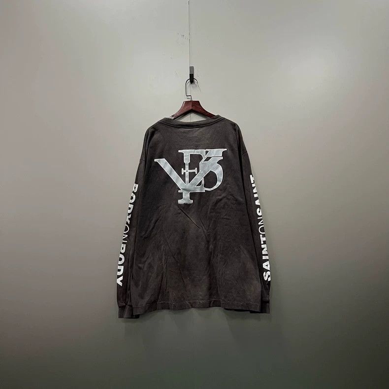 Saint Michael SAINT MICHAEL Gray monogram printed logo long sleeve 2503-N Size US M / EU 48-50 / 2 - 1 Thumbnail