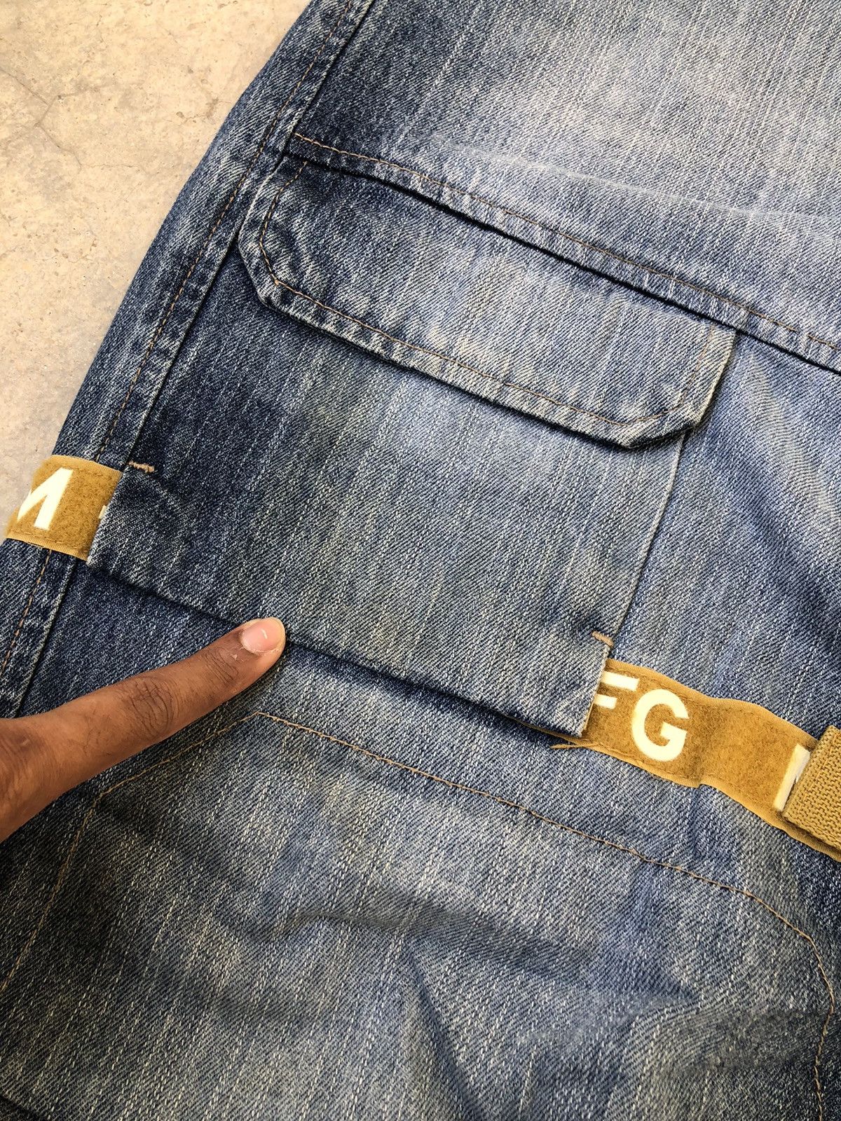 Marithe + Francois Girbaud Le Jean Marithe Francois Gurbaud Y2k M+FG Strap Baggy Denim Size US 34 / EU 50 - 22 Thumbnail