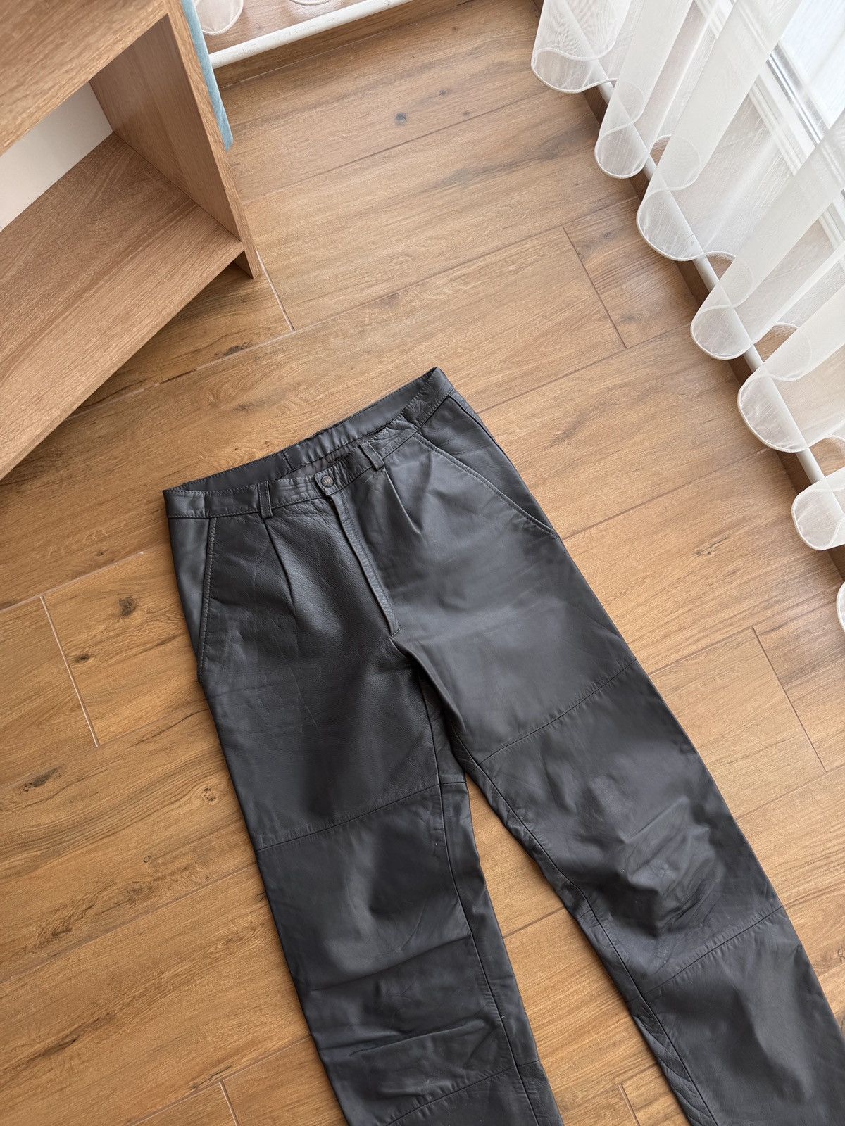 Dainese × Genuine Leather × Vintage Vintage Dainese Streetwear Leather Moto W' Pants Size 25" / US 0 / IT 36 - 4 Thumbnail