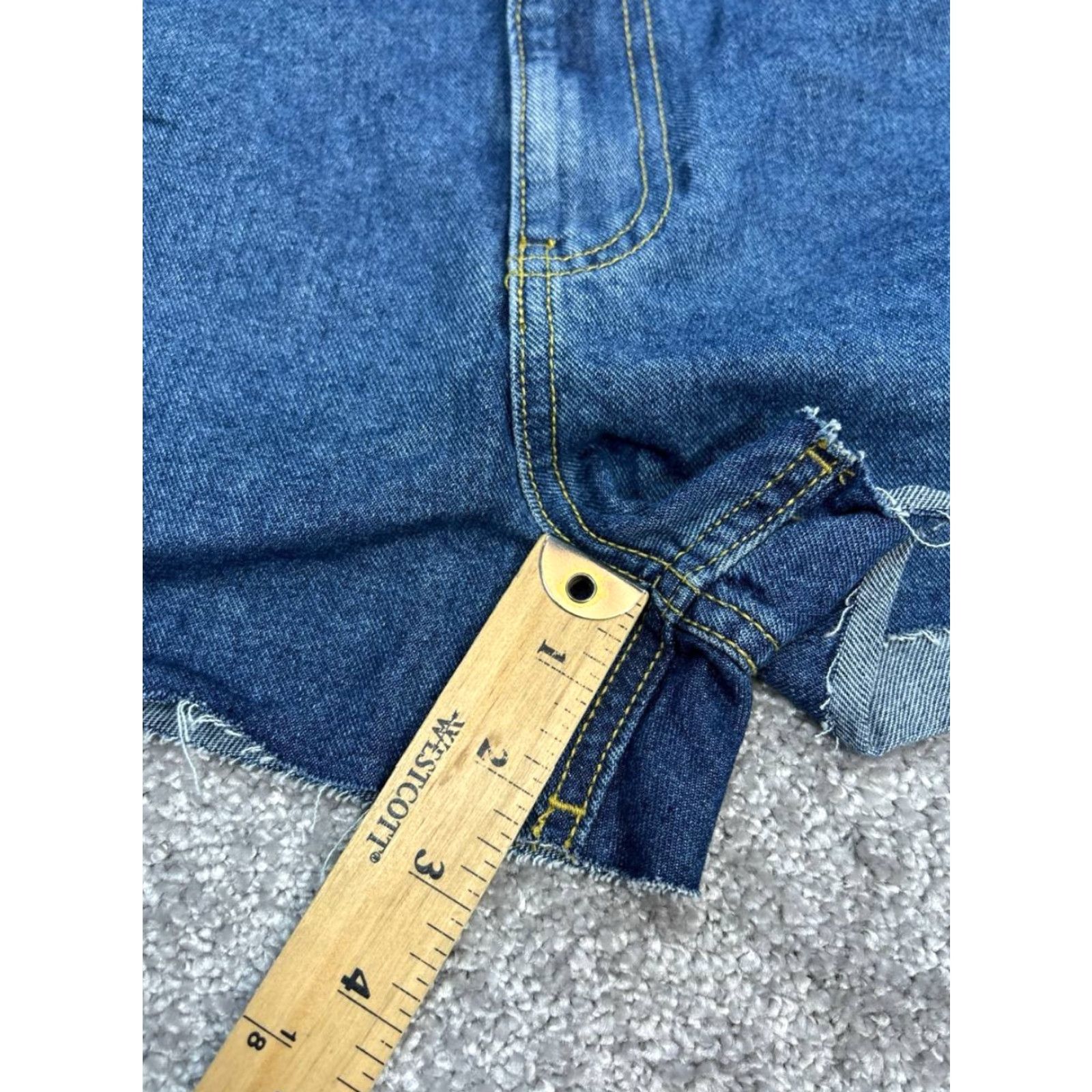 Urban Outfitters VINTAGE Urban Outfitters Womens Shorts 30 Medium Dark Wash Denim High Rise 90s Festival Beach Casual Women's Size 30" / US 8 / IT 44 - 2 Thumbnail