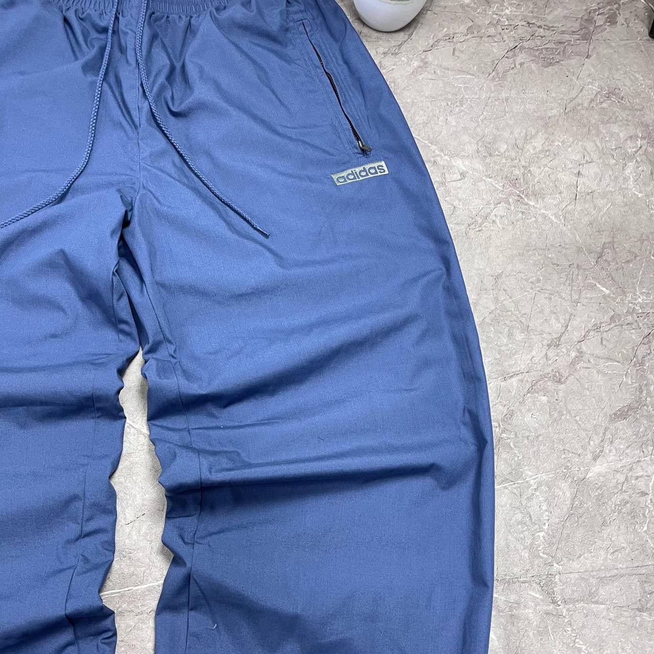 Vintage Vintage Adidas Baggy Trackpants Mens Size US 33 - 6 Thumbnail