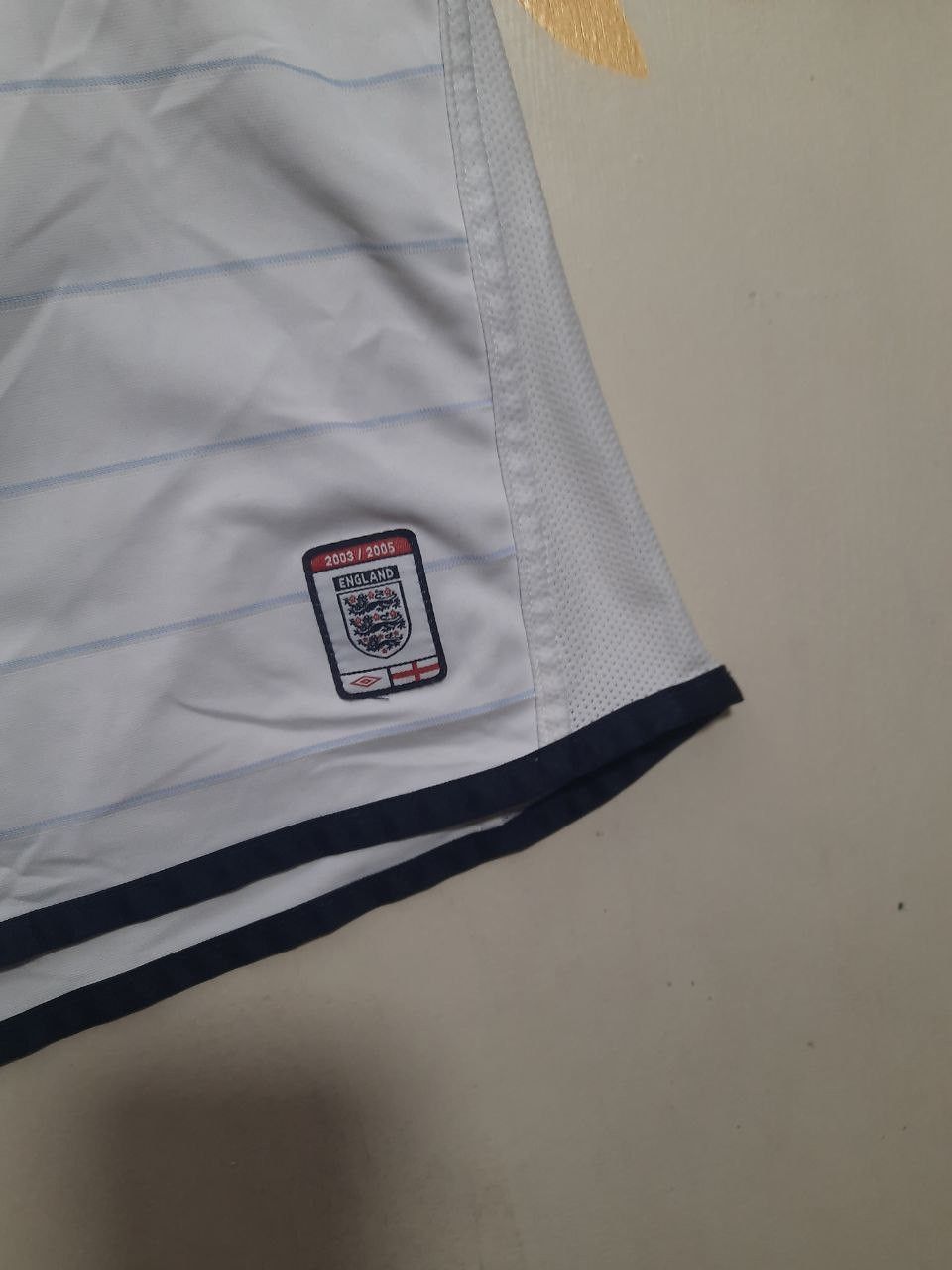 Umbro Umbro England Home Reversible Long Sleeve Jersey 2003-2005 Size US L / EU 52-54 / 3 - 11 Thumbnail