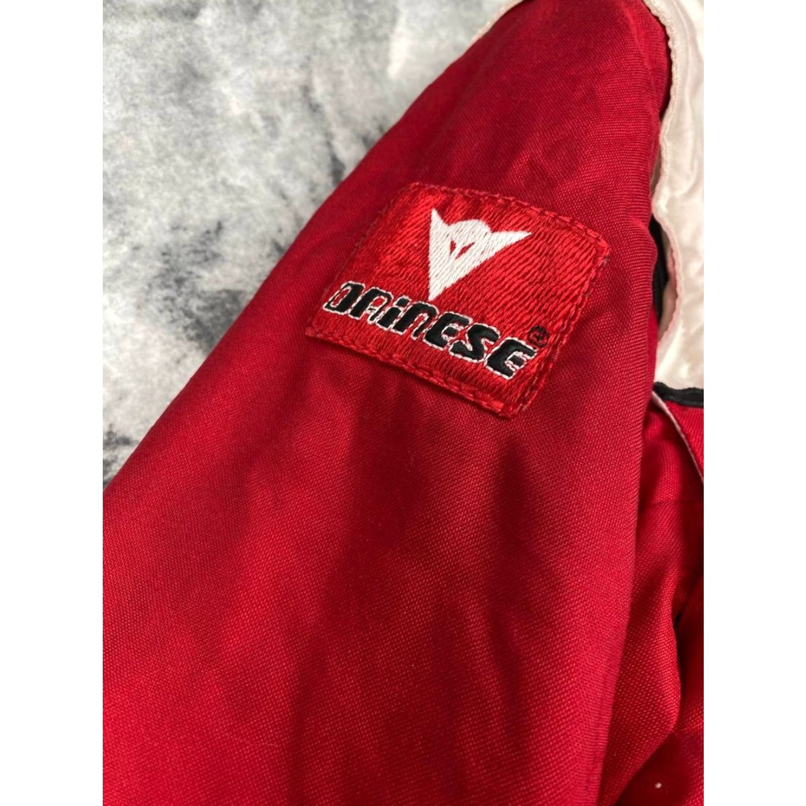 Dainese VINTAGE Dainese World Champion Racing 2 in 1 Bomber Jacket Men Size 48 Red Shirt Jacket Mens Regular 60 68 55 65 Size US M / EU 48-50 / 2 - 7 Thumbnail