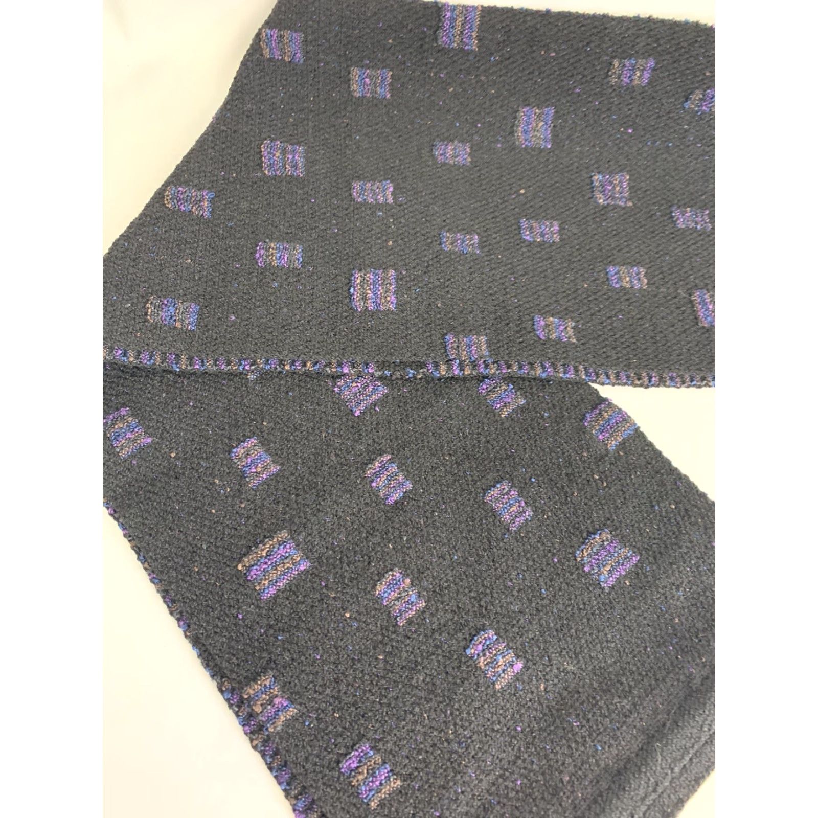 Vintage VINTAGE Whim by Heidi Wolfe Knit Scarf Reversible Geometric Print Purple Black 7.5 x 64" L Womens Size ONE SIZE - 5 Thumbnail