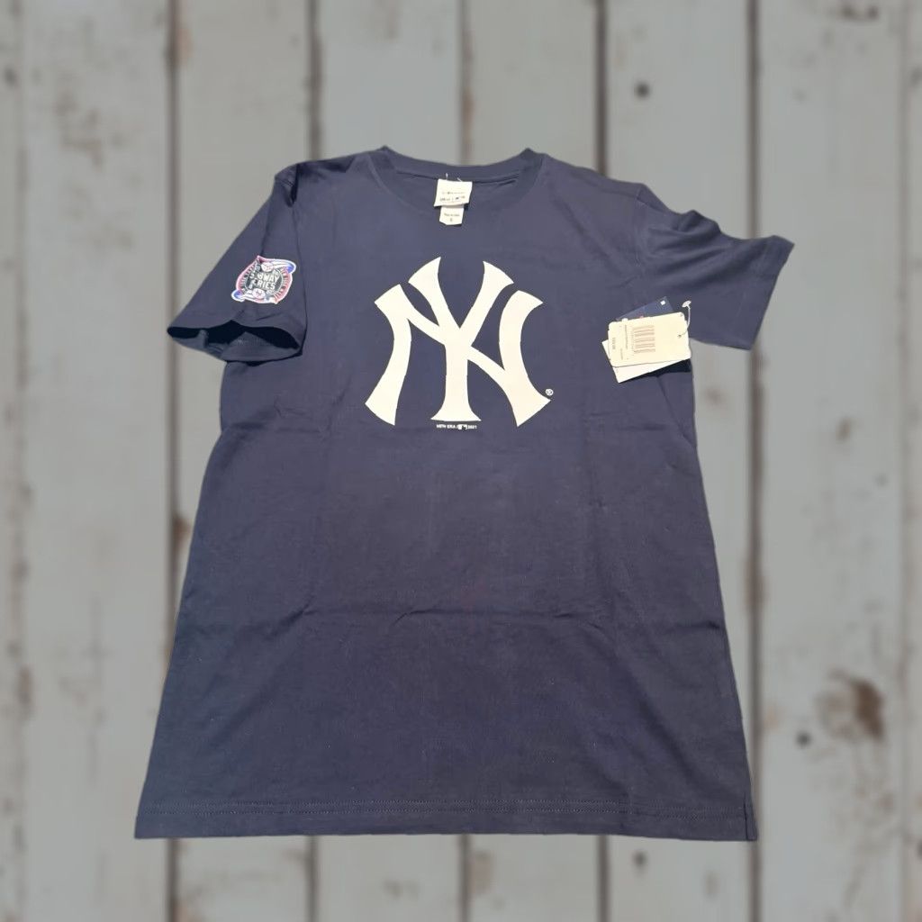 Awake NY Awake New York Yankees Mlb Streetwear Hypebeast Box Logo T-Shirt Small S Blue Mens Regular Size US S / EU 44-46 / 1 - 1 Thumbnail