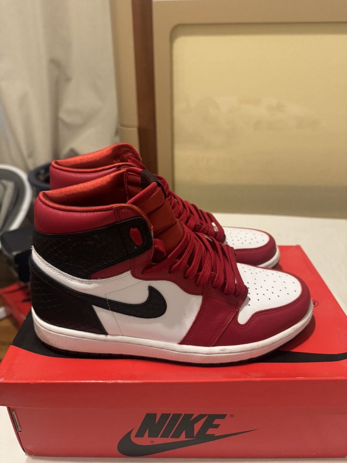 Jordan Brand Jordan 1 Size US 9.5 / EU 42-43 - 1 Thumbnail