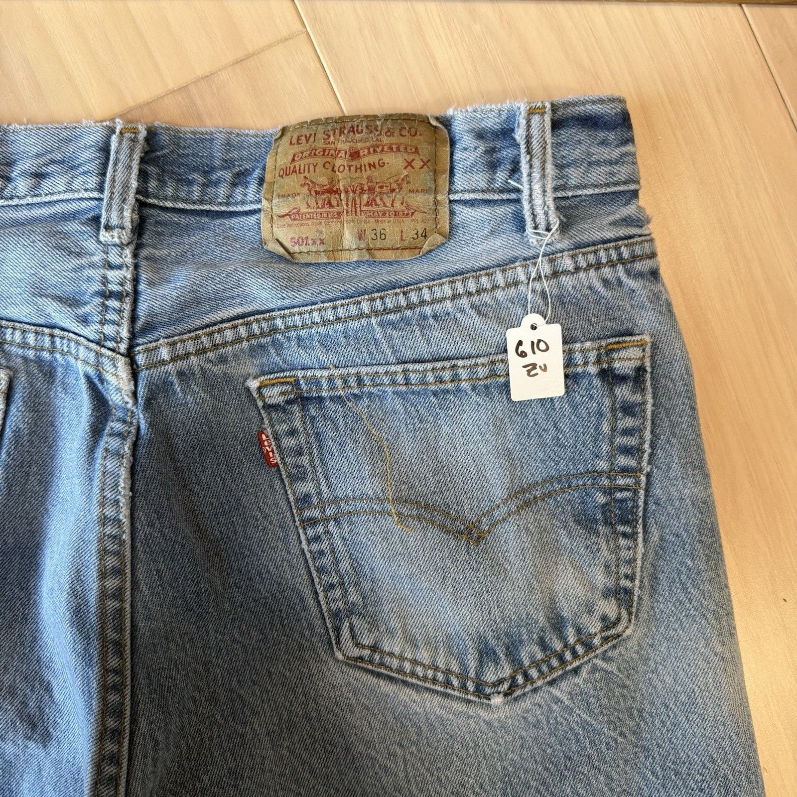 Levi's Vintage Levis 501 Jeans 33 Blue Straight 80s Denim Workwear Size US 33 - 11 Thumbnail