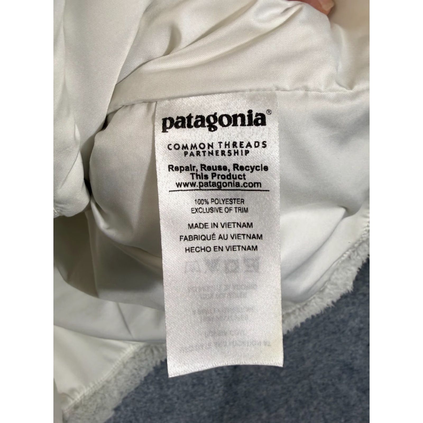 Patagonia Patagonia Los Gatos Vest Womens M White Sherpa Fleece Full Zip Lined Thermal Sleeveless Pockets Size M / US 6-8 / IT 42-44 - 7 Thumbnail
