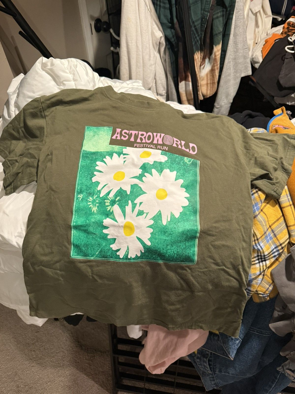 Travis Scott travis scott festival t-shirt | travis scott Size US M / EU 48-50 / 2 - 1 Thumbnail