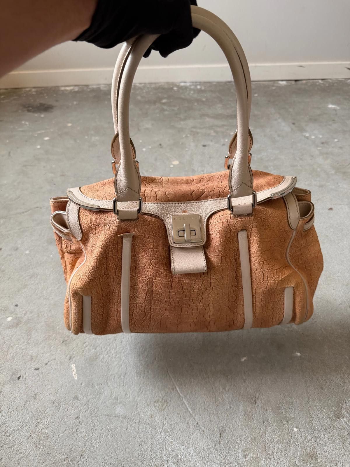 Celine Celine Logo Plate Shoulder Bag Brown/White Size ONE SIZE - 5 Thumbnail
