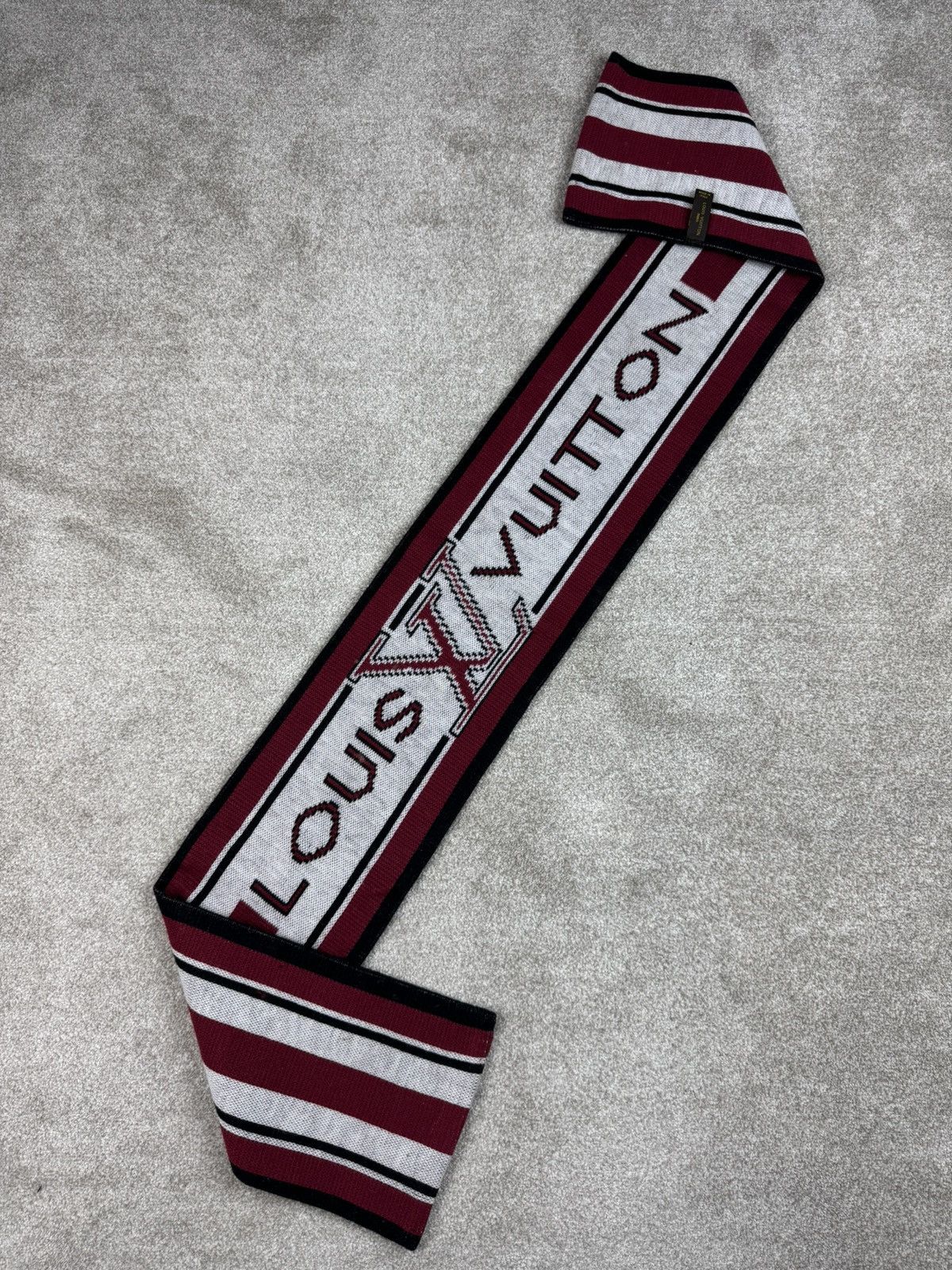 Louis Vuitton Louis Vuitton Scarf Size ONE SIZE - 1 Thumbnail