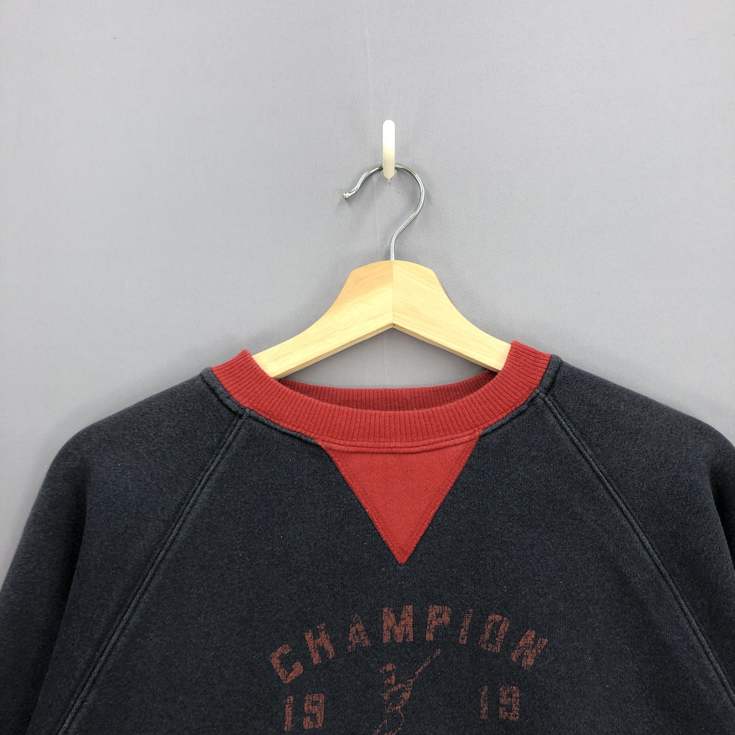 Champion Vintage Champion Sweatshirt Champion Sweater Jumper Size US M / EU 48-50 / 2 - 3 Thumbnail
