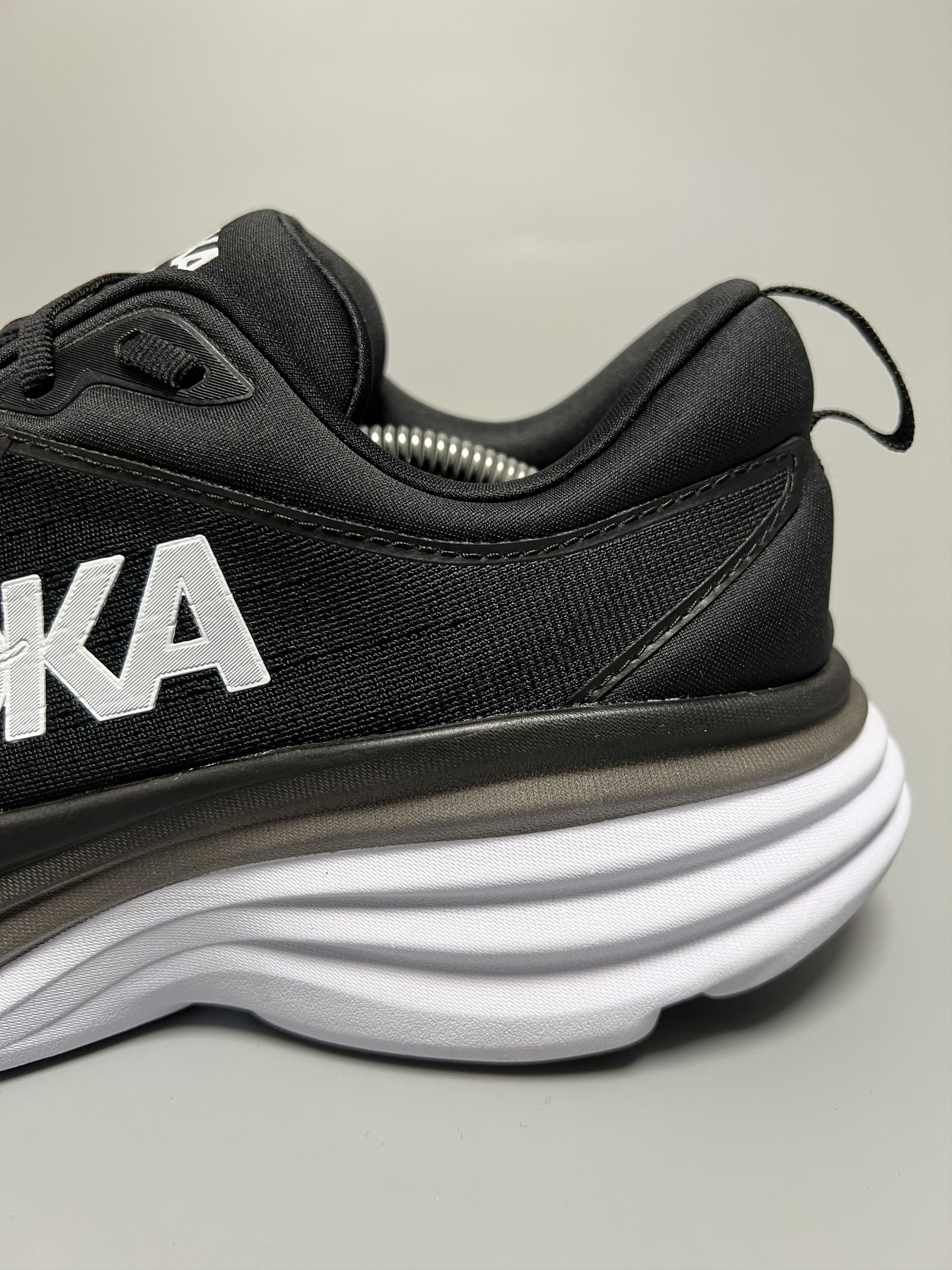 Hoka 11D Hoka One One Bondi 8 Men’s Running Shoes Size US 11 / EU 44 - 9 Thumbnail