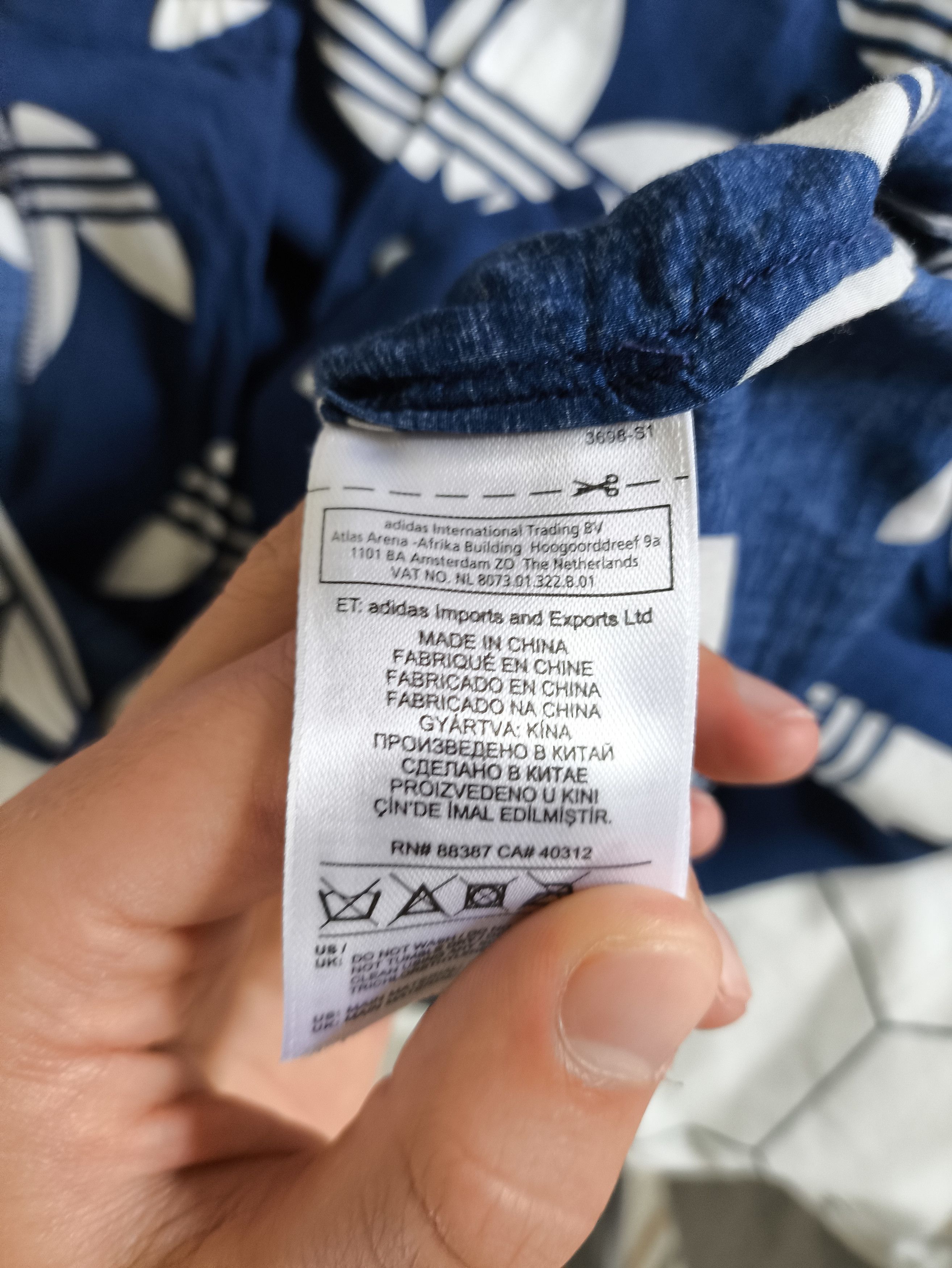 Adidas × Nigo adidas Originals x Nigo 25 Aloha Trefoil Button-Down Shirt Size US M / EU 48-50 / 2 - 6 Thumbnail