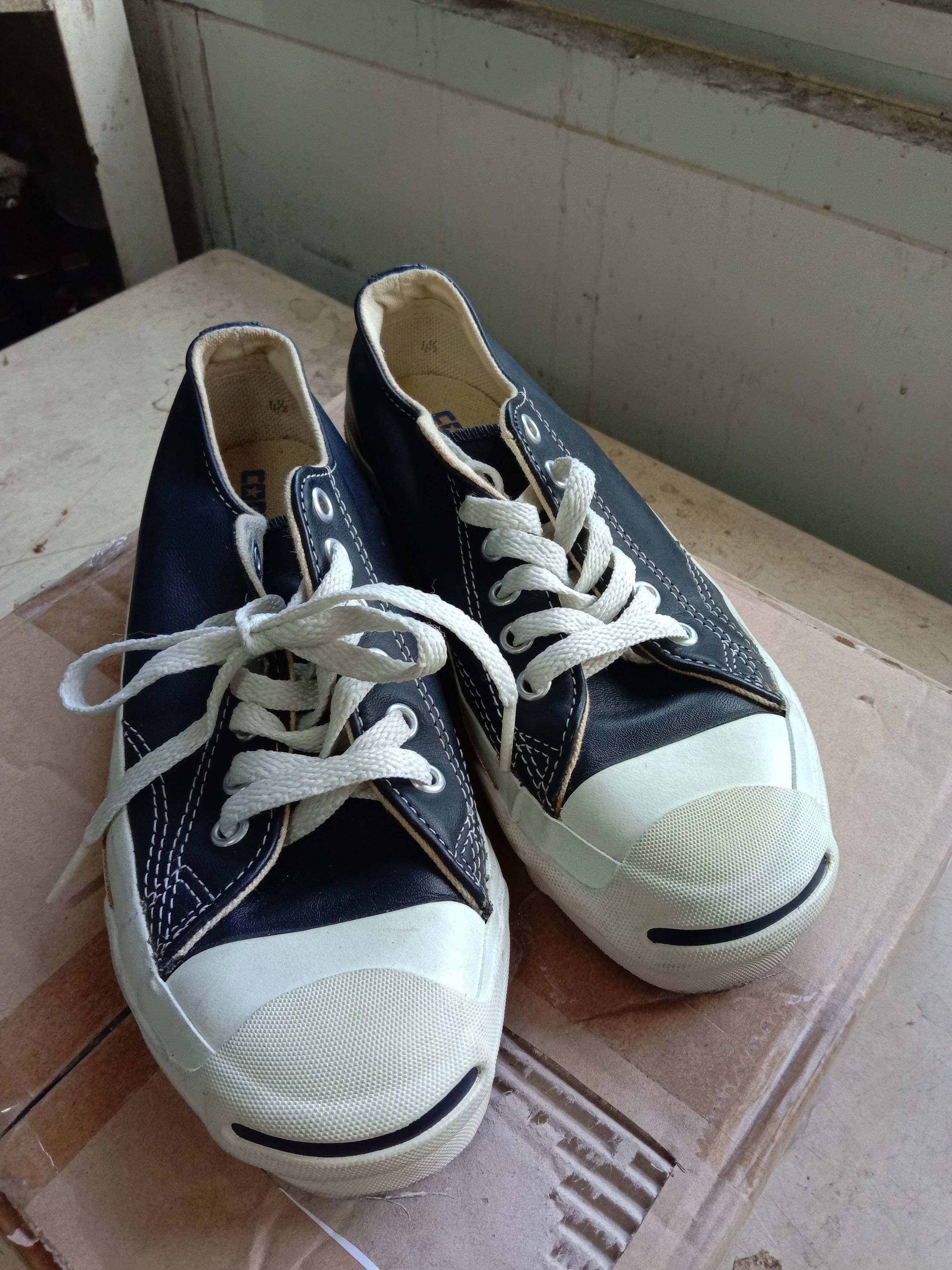 Converse Converse Jack purcell leather kids Size US 5 / EU 37 - 1 Thumbnail